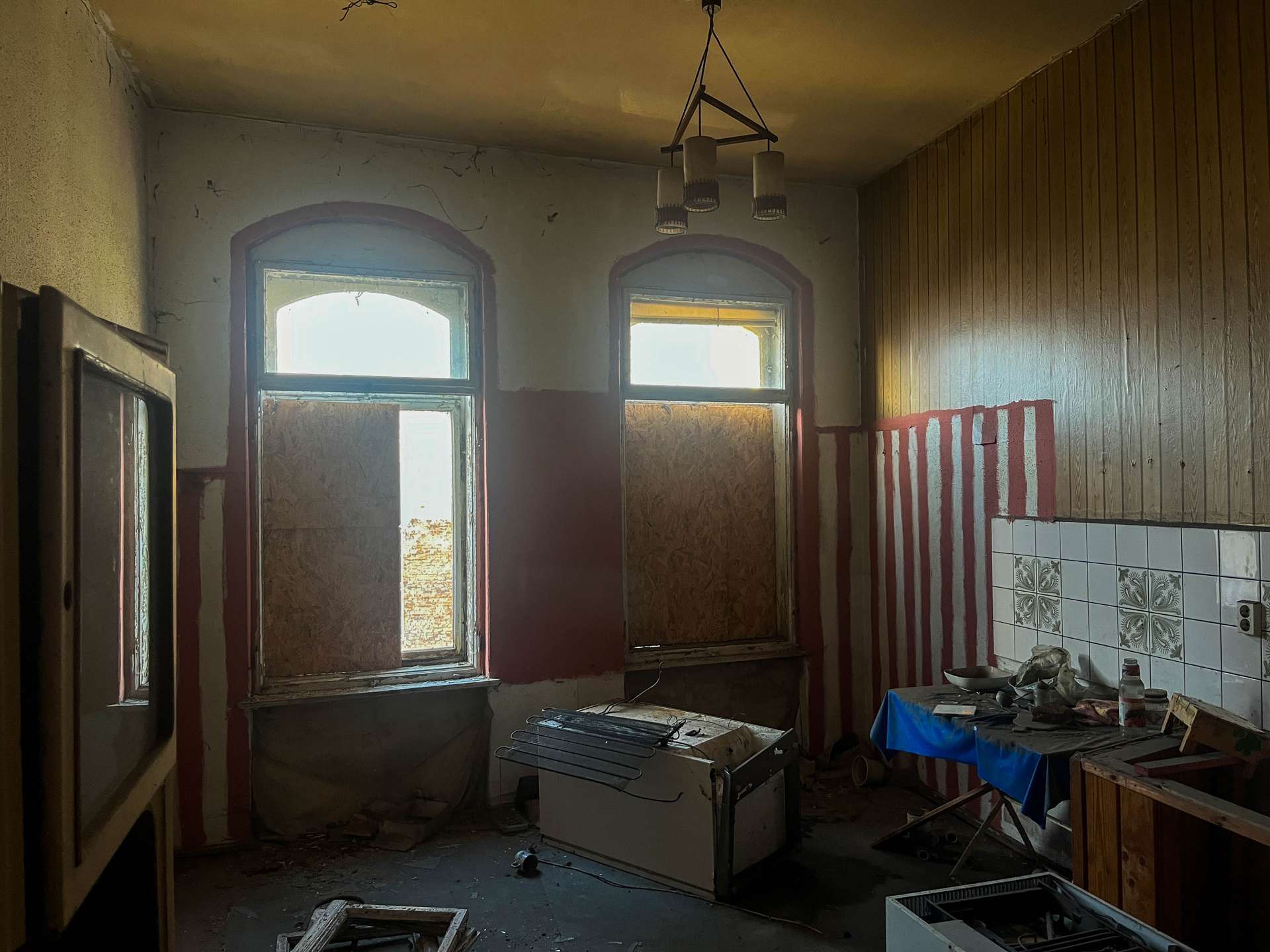 Imposantes Eckhaus im Stadtzentrum, Altenburger Land Kreis – Bild 4