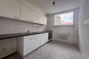 Eislebener Str:  LEERE 4-Zi-Whg, 92 m² - 2 Bäder - VHS 5.OG + SÜD-Loggia ab 01.01.2027 - IST Zustand – Die vollständige Adresse der Immobilie erhältst du vom Anbieter., 10789 Charlottenburg, Berlin – Vorschaubild 18