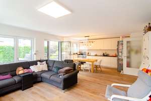 Rollstuhlgerechte/altersgerechte neuwertige 110 m² Wohnung auf 2 Ebenen mit Aufzug – Die vollständige Adresse der Immobilie erhältst du vom Anbieter., 81245 Altaubing, München – Vorschaubild 3