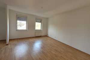 Sonnige 3 Zimmerwohnung - moderne Einbauküche - Balkon – Augustusburger Straße 149, 9126 Chemnitz – Vorschaubild 3