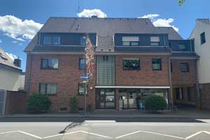 Vermietete 4 Zimmer Wohnung mit Loggia in  Zündorf zur Kapitalanlage