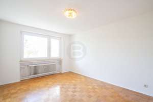 PROVISIONSFREI: Renovierte 3-Zimmerwohnung mit Loggia (bezugsfrei) – Niederhöchstädter Straße 14, 61449 Steinbach (Taunus) – Vorschaubild 21