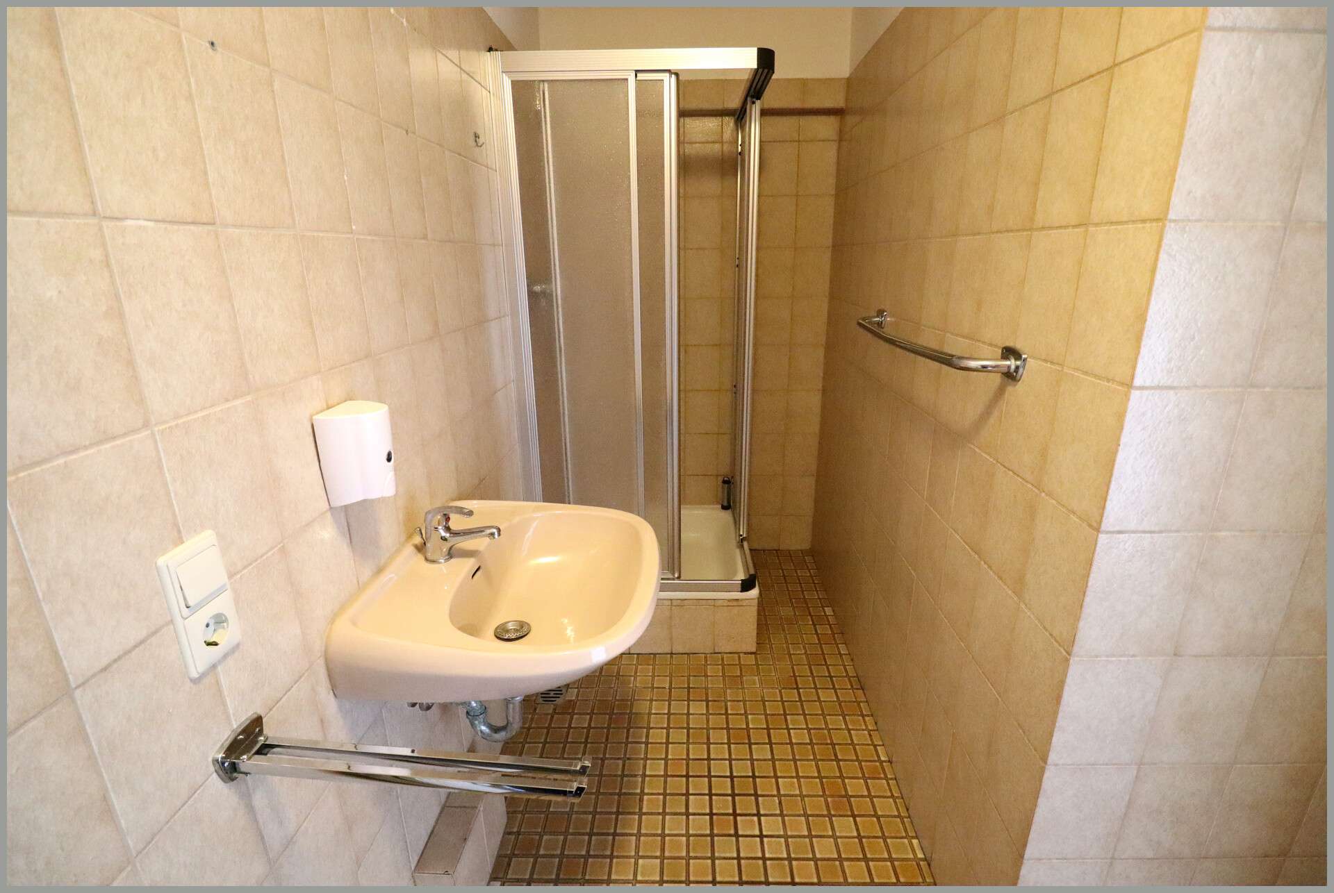 Immobilie in Bad Rothenfelde - 2 Zimmer-Maisonette-Eigentumswohnung "Residenz" mit Blick in den Kurpark - Bild 6