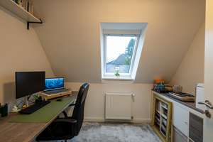 Leben im Grünen, Nähe Hamburg – modernisiertes Haus mit Traumküche, Wellnessbad, Wintergarten & mehr – Die vollständige Adresse der Immobilie erhältst du vom Anbieter., 23863 Kayhude – Vorschaubild 16