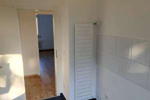 Schöne 3 Zimmer-Wohnung im 2. OG! – Gerhart-Hauptmann-Straße 23, 47226 Rheinhausen-Mitte, Duisburg – Vorschaubild 3