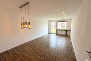 Großzügig geschnittene 4 ZKB Wohnung mit 2x Balkone - Augsburg, Haunstetten – Die vollständige Adresse der Immobilie erhältst du vom Anbieter., 86179 Haunstetten-West, Augsburg – Vorschaubild 8