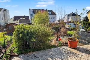 Familienfreundliches Reihenhaus mit Garage und Freiplatz in Schwandorf – Die vollständige Adresse der Immobilie erhältst du vom Anbieter., 92421 Schwandorf – Vorschaubild 2