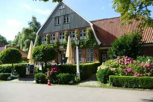 Bungalow an der Hohwachter Bucht vereint Ruhe, Natur und Wohnkomfort auf besondere Weise – Die vollständige Adresse der Immobilie erhältst du vom Anbieter., 24321 Behrensdorf (Ostsee) – Vorschaubild 24