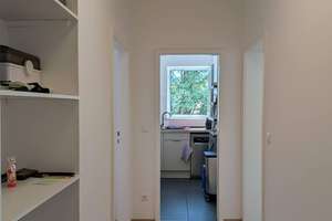 3-Zimmerwohnung in Alt-Moosach, 3 Minuten zur U3, im Grünen mit viel Sonne. Provisionsfrei! – Franz-Fihl-Straße 4, 80992 Alt-Moosach, München – Vorschaubild 4