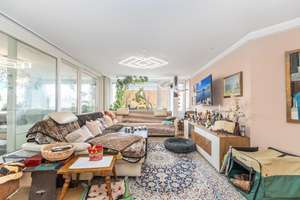 Exklusives Penthouse am Herzog-Ernst-Platz mit fantastischer Dachterrasse – Die vollständige Adresse der Immobilie erhältst du vom Anbieter., 81373 Untersendling, München – Vorschaubild 9