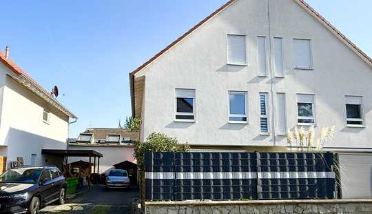 Bild von Familienglück in Trebur - Doppelhaushälfte mit Terrasse und Grünfläche