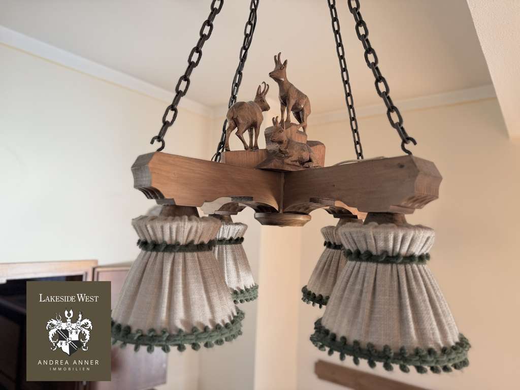 Immobilie in Chiemsee - VORANKÜNDIGUNG! Solide Doppelhaushälfte mit viel Potenzial & herrlicher Süd-Ausrichtung - Bild 3