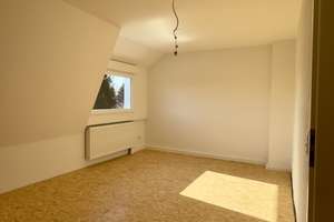 PRIVATVERKAUF: bezugsfertiges Haus nach Kernsanierung mit Garten u. Garage – Tucholskystraße 24, 59071 Uentrop, Hamm – Vorschaubild 11