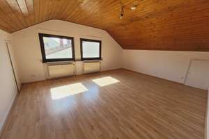 Mehrparteienhaus mit über 320m² Wohn-Nutzfläche plus Keller, plus bebaubarem Hinterliegergrundstück – Die vollständige Adresse der Immobilie erhältst du vom Anbieter., 65428 Rüsselsheim am Main – Vorschaubild 11