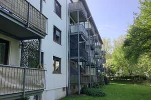 Schöne 3-Zimmer-Wohnung mit Balkon – Hamburger Straße 262a, 28205 Peterswerder, Bremen – Vorschaubild 2