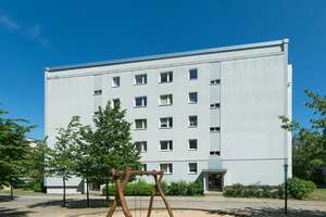 3 Zimmerwohnung in Marzahn mit WBS ab 160-220% – Greizer Str. 10, 12689 Marzahn, Berlin – Vorschaubild 1
