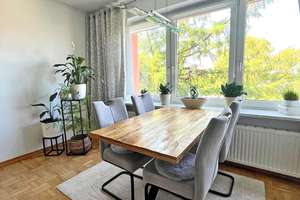 Schöne Aussicht: Raumwunder mit Stellplatz u. Balkon – Die vollständige Adresse der Immobilie erhältst du vom Anbieter., 22145 Rahlstedt, Hamburg – Vorschaubild 3