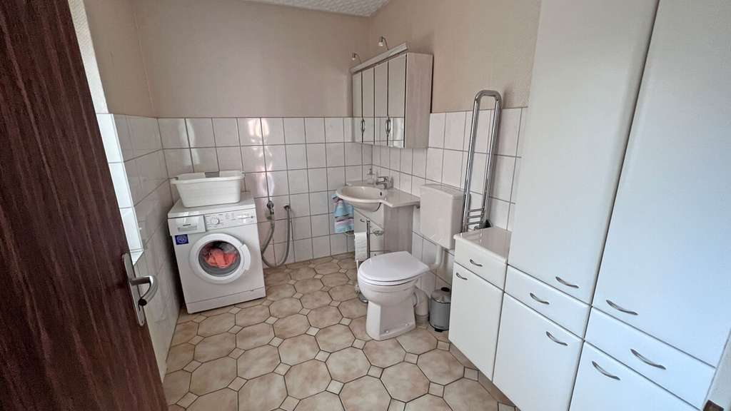 Immobilie in Kamp-Lintfort - Flexibles Wohnkonzept in Kamp-Lintfort – ideal für Familien & Generationen! - Bild 4