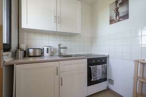 Helle teilmöbilierte 1-Zimmer-Wohnung mit großem Balkon – An der Bauerwiese 13, 30459 Ricklingen (Ortsteil), Hannover – Vorschaubild 3