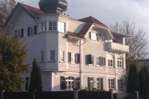 Attraktive helle Altbau-DG-Wohnung in Prien am Chiemsee – 83209 Prien am Chiemsee – Vorschaubild 1