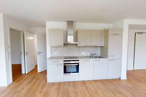 Erstbezug: Hochmoderne 3-Zimmer-Neubauwohnung mit EBK und Loggia im Osten von Nürnberg – Zerzabelshofstraße 13, 90478 Ludwigsfeld, Nürnberg – Vorschaubild 3