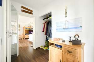 Über den Dächern Kiels: Modernisierte 3-Zimmer-Wohnung mit Balkon und Parkblick – Die vollständige Adresse der Immobilie erhältst du vom Anbieter., 24148 Ellerbek, Kiel – Vorschaubild 16