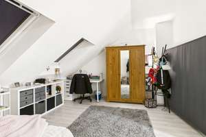 Wohnen mit Charakter: Großzügiges Reihenmittelhaus in Sindelfingen – Krotenäckerweg 44, 71069 Sindelfingen – Vorschaubild 24