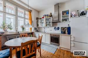 Bezugsfreie 4-Zimmer-Dachgeschosswohnung
mit Südbalkon,Tageslicht-Bad im begehrten Lichterfelde – Die vollständige Adresse der Immobilie erhältst du vom Anbieter., 12205 Lichterfelde, Berlin – Vorschaubild 7