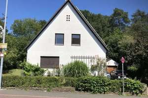 Das Beste aus zwei Welten: Grüne Oase in zentraler Lage Adresse – Die vollständige Adresse der Immobilie erhältst du vom Anbieter., 51465 Stadtmitte, Bergisch Gladbach – Vorschaubild 15