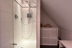 Spitzenlage---Auenviertel --- Rodenkirchen---interessantes Dreifamilienhaus mit Potential – Mettfelder Str. 20, 50996 Rodenkirchen (Ortsteil), Köln – Vorschaubild 31