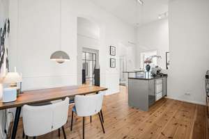 Modernes Stadtleben - 2,5-Zimmer-Wohnung nahe Savignyplatz – Die vollständige Adresse der Immobilie erhältst du vom Anbieter., 10623 Charlottenburg, Berlin – Vorschaubild 3