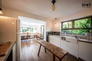 MÖBLIERT: Hochwertiges Einfamilienhaus mit Garten und Pool in München – Die vollständige Adresse der Immobilie erhältst du vom Anbieter., 80933 Lerchenau-Ost, München – Vorschaubild 15