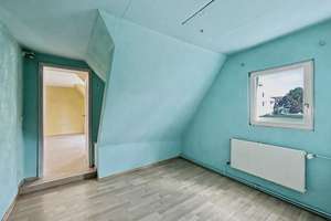 Renovierungsbedürftiges Einfamilienhaus mit 2 Garagen - ideal für Familien - in Nürnberg-Gebersdorf – Die vollständige Adresse der Immobilie erhältst du vom Anbieter., 90449 Röthenbach West, Nürnberg – Vorschaubild 22
