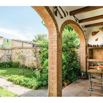 Rustikales Haus mit Touristenlizenz in Tortellà, Alta Garrotxa, renoviert