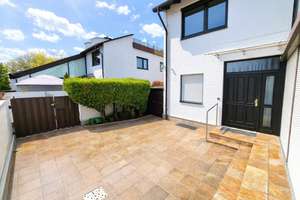 charmantes Atriumhaus mit Dachterrasse