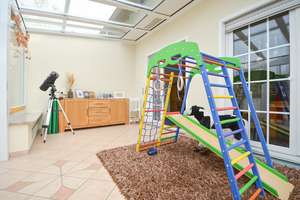 Moderne Doppelhaushälfte mit Wintergarten, Einbauküche und Garage in ruhiger Lage von Roisdorf – Die vollständige Adresse der Immobilie erhältst du vom Anbieter., 53332 Bornheim – Vorschaubild 15