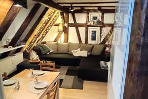 Denkmalgeschützte Wohnung im Orstkern von Plattenhardt!-für 1-2 Personen!