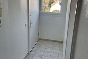 Helle 2-Zimmer-Maisonette-Wohnung mit Balkon in attraktiver Lage – Die vollständige Adresse der Immobilie erhältst du vom Anbieter., 52080 Haaren, Aachen – Vorschaubild 4