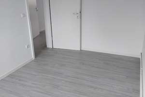 Renovierte 3 Zimmer Wohnung mit Balkon in Gelsenkirchen zu vermieten – Grimmstraße 22, 45883 Heßler, Gelsenkirchen – Vorschaubild 7