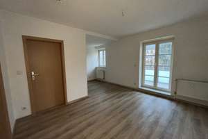 Du willst in ruhiger grüner Lage studieren! Dann komm zu uns! – Scharfensteiner Str. 24, 9120 Altchemnitz, Chemnitz – Vorschaubild 1