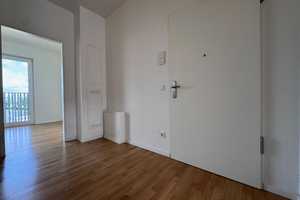 2-Zimmerwohnung mit Einbauküche und Balkon – Heidestraße 21, 10557 Berlin – Vorschaubild 5