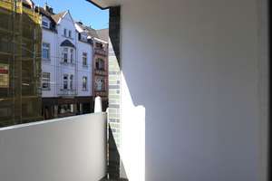 SCHÖNE HELLE 2 ZIMMER WOHNUNG MIT EINBAUKÜCHE IM HERZEN VON ELLER – Gumbertstraße 183, 40229 Eller, Düsseldorf – Vorschaubild 7