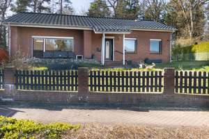 Naturnah und ebenerdig: Modernisierter Bungalow  in der Möllner Waldstadt – Die vollständige Adresse der Immobilie erhältst du vom Anbieter., 23879 Mölln – Vorschaubild 2