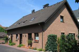 Kleines & gemütliches Reihenmittelhaus  in begehrter Wohnlage von Hilden- Süd!! – Mettmann (Kreis) – Vorschaubild 1