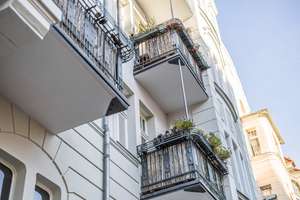 Renovierung 2026 | 4-Zimmer-Wohnung im Gründerzeithaus mit Wintergarten und Balkon | Provisionsfrei – Menckestraße 14, 4155 Gohlis-Süd, Leipzig – Vorschaubild 3