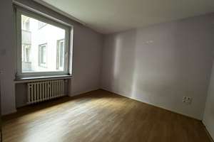 Preiswerte & großzügig geschnittene Eigentumswohnung in bester Lage – Philipp-Reis-Straße 10, 40215 Friedrichstadt, Düsseldorf – Vorschaubild 5