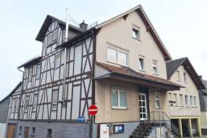 Interessantes Anlageobjekt mit Vermietungseinnahmen und Ausbauoptionen in Bad-Endbach-Bottenhorn – Die vollständige Adresse der Immobilie erhältst du vom Anbieter., 35080 Bad Endbach – Vorschaubild 2