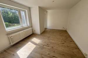 Großzügiges WG-Zimmer mit eigenem Balkon – ideal für Studierende in Salzgitter-Gebhardshagen