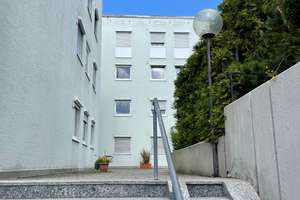 Große Dachterrassenwohnung mit Weitblick inbester Lage im Augsburger Westen – Die vollständige Adresse der Immobilie erhältst du vom Anbieter., 86156 Kriegshaber, Augsburg – Vorschaubild 3