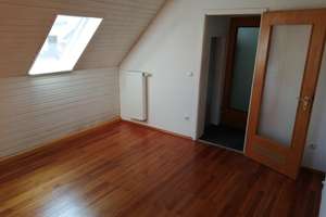 Schöne 2-Raum-Wohnung in Heilbronn nur an Student/ In – Heuchelbergstraße 8, 74080 Böckingen, Heilbronn – Vorschaubild 2
